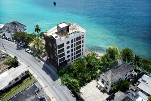 dolce vita batts rock barbados beach front condo apartment condominium platinum coast island sea views beachfront barbados luxury elevators roof top deck