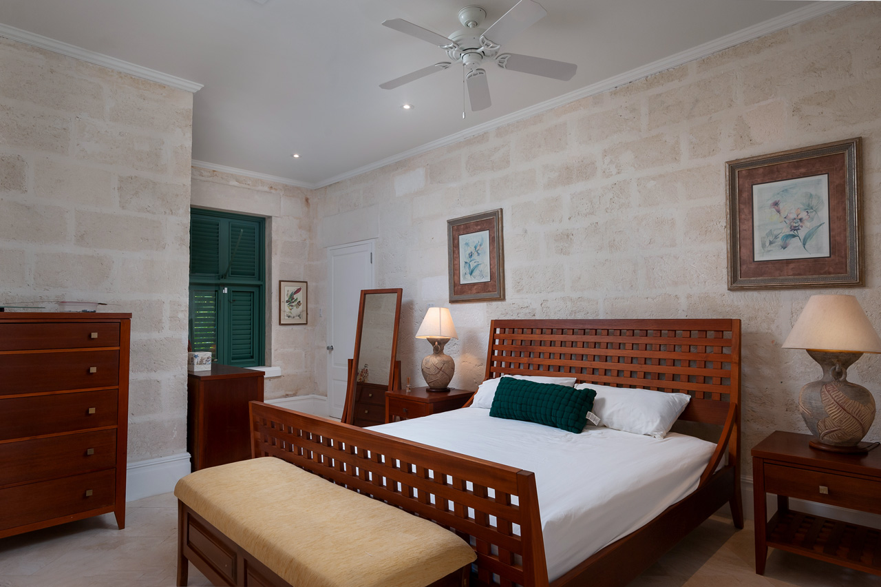 sandy lane barbados sundial plantation holetown pool beach sea neptune kitchen address prestige golf green monkey par 9 tiger woods charitable trust onyx real estate property investment luxury