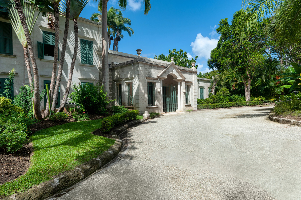 sandy lane barbados sundial plantation holetown pool beach sea neptune kitchen address prestige golf green monkey par 9 tiger woods charitable trust onyx real estate property investment luxury