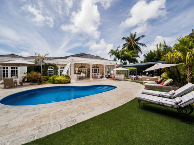 barbados christ church hocus onyx real estate durants golf course investment family luxury