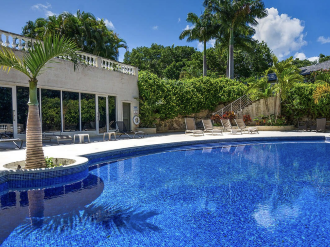 Greentails Villa 1 exterior with swimming pool, a holiday rental villa in Sion Hill, St James, Barbados