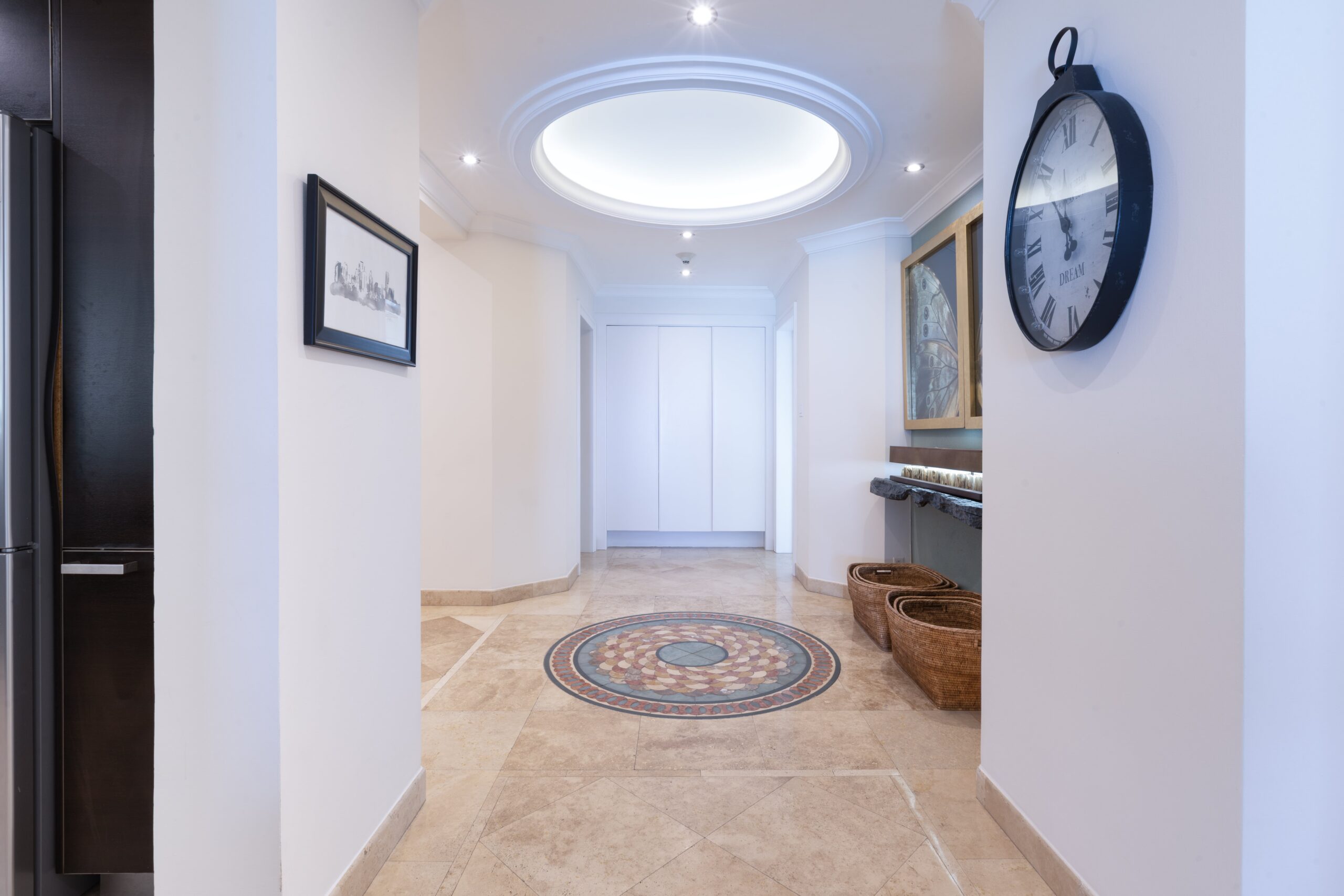 Entrance foyer at Sandy Cove 201, St James