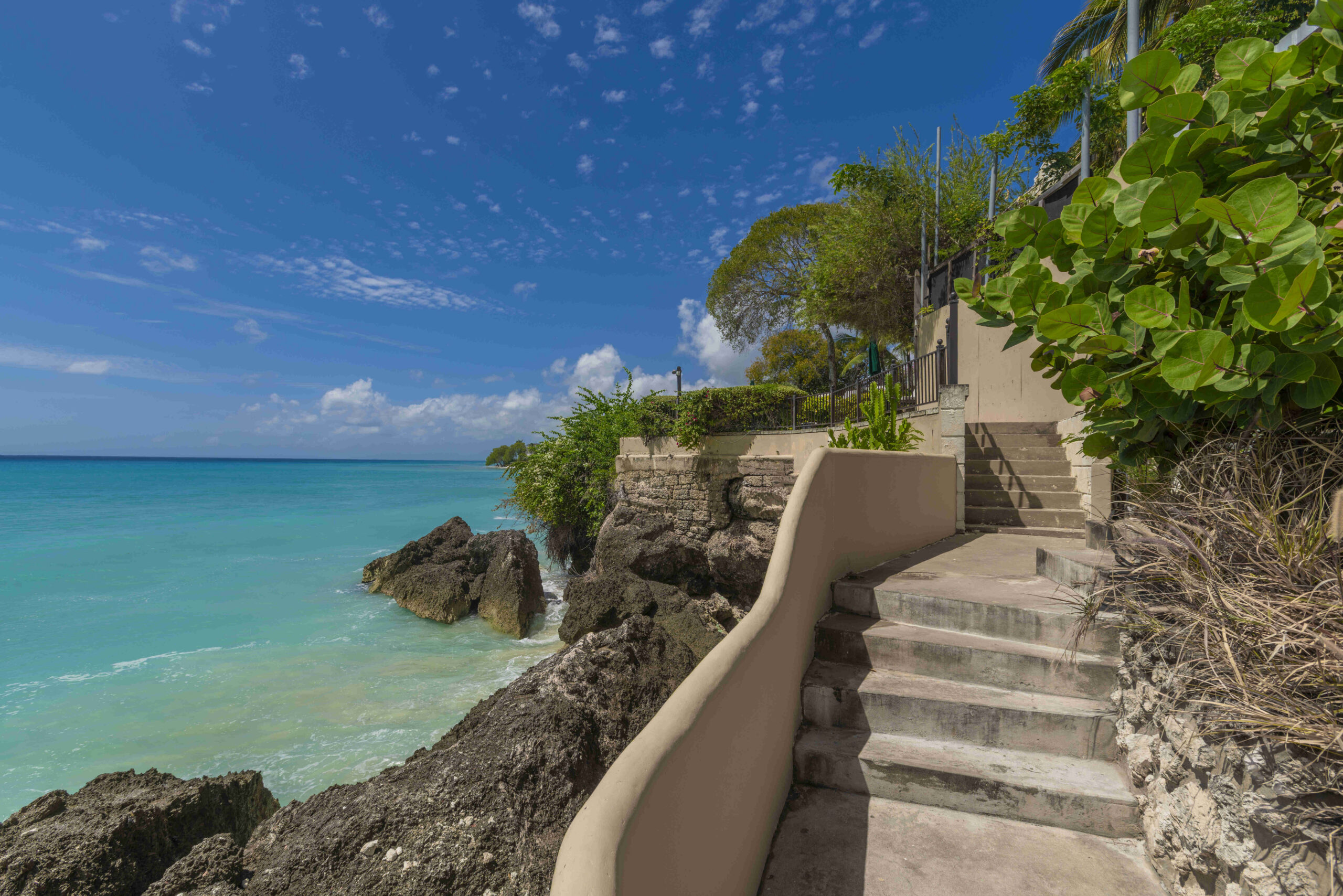 Beach and coastline at Sandy Cove, St James